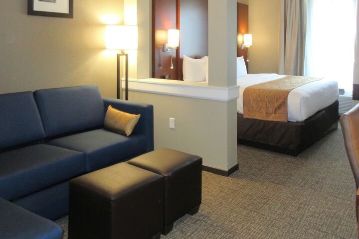 Room 42 of 61