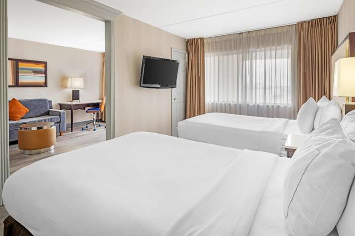 Best Western Plus Miamisburg-Dayton Suites Banquets & Hotel