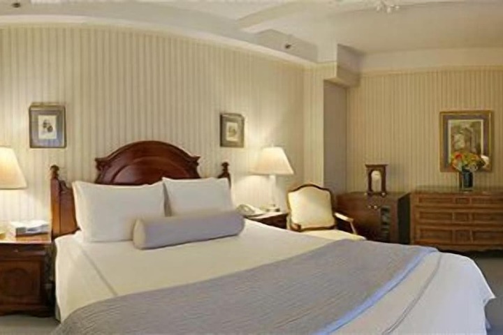 Room 14 of 79