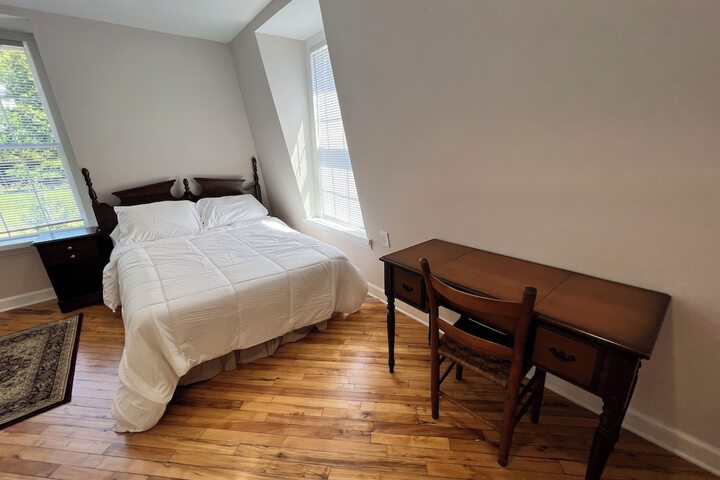 Room 6 of 60