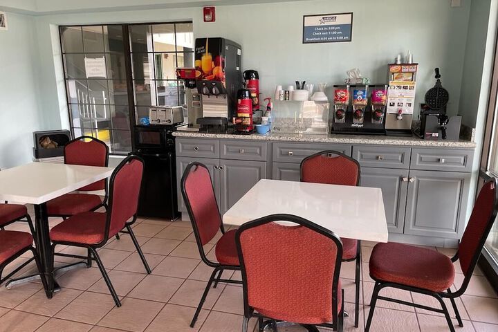 Breakfast/Coffee Service 11 of 11