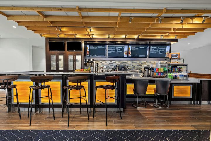 Courtyard by Marriott Oxford