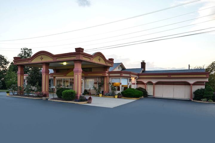 Hotel 8 of 29