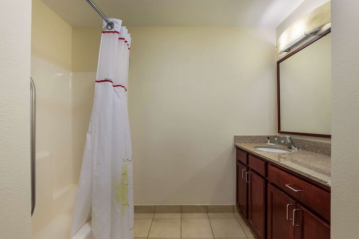 Room 35 of 57