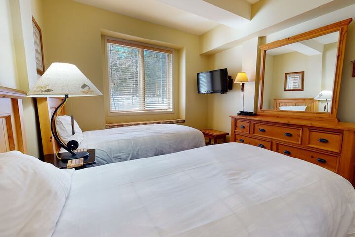 Room 21 of 28