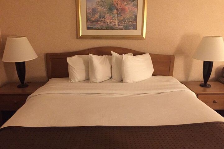 Room 5 of 34