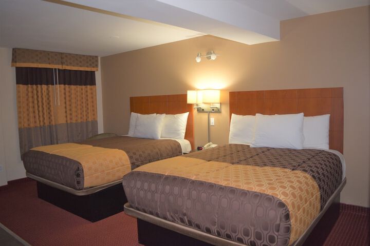Room 11 of 35