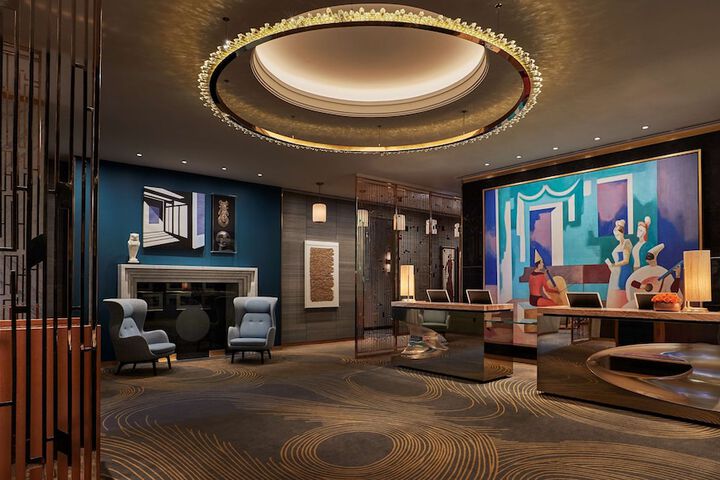 Hotel Interior 29 of 143