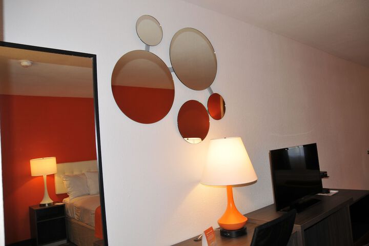 Room 13 of 29
