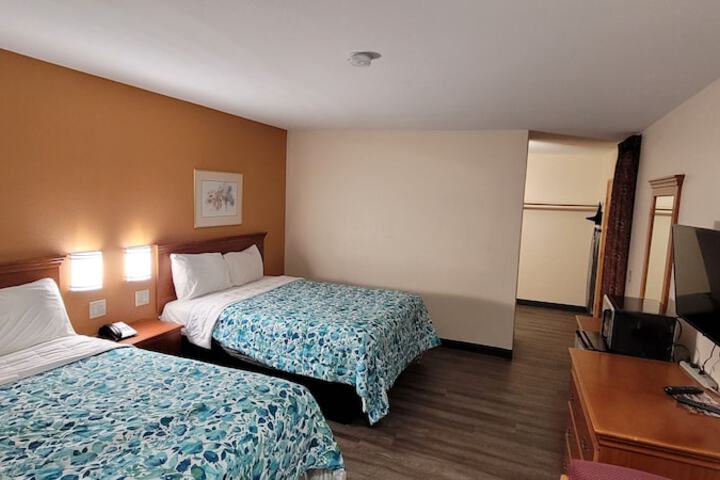 Room 15 of 53