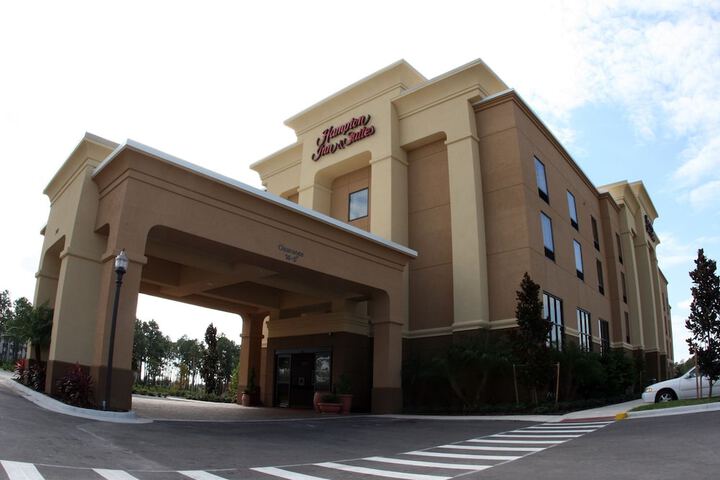 Hotel 2 of 27