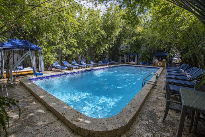 Pool 15 of 73