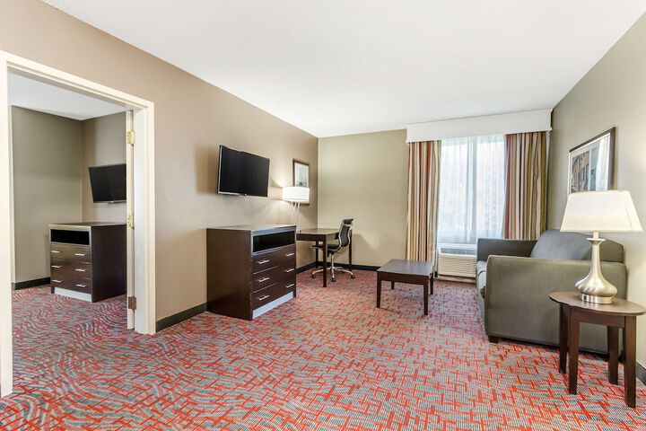 Room 11 of 42