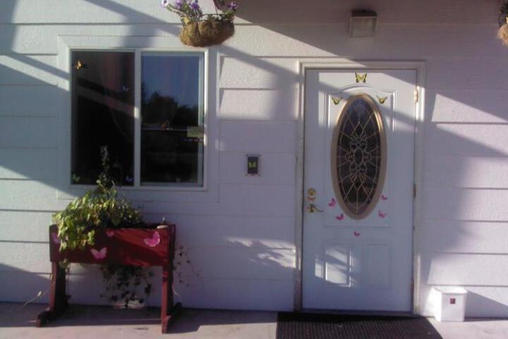 BUDGET INN DARBY