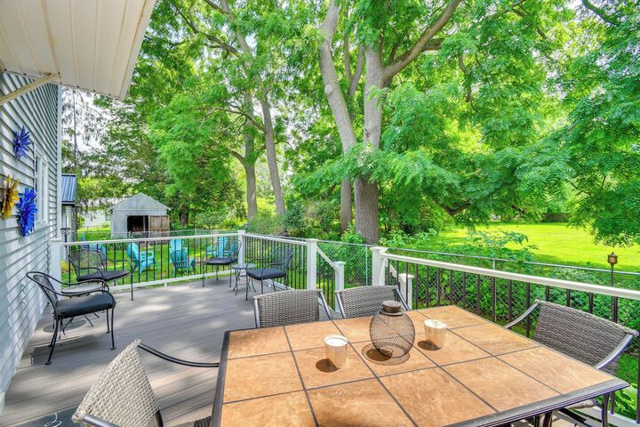 Sodus Point Home - Walkable to Beach!