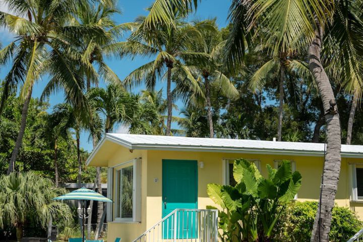 Bay Harbor Lodge