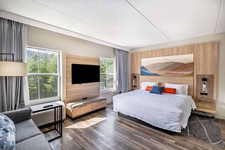 Room 10 of 22