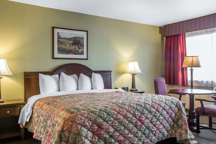 Quality Inn & Suites Cameron Park Shingle Springs