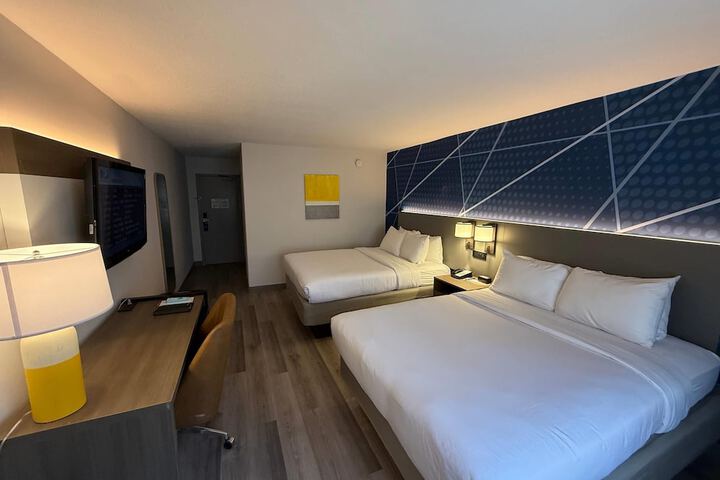 Comfort Inn & Suites Danbury-Bethel