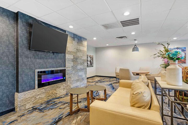 Best Western Plus Beckley Inn