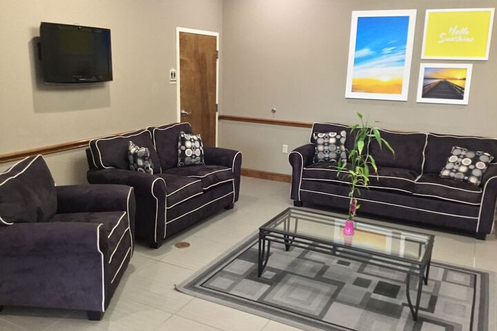 Days Inn by Wyndham Baytown East