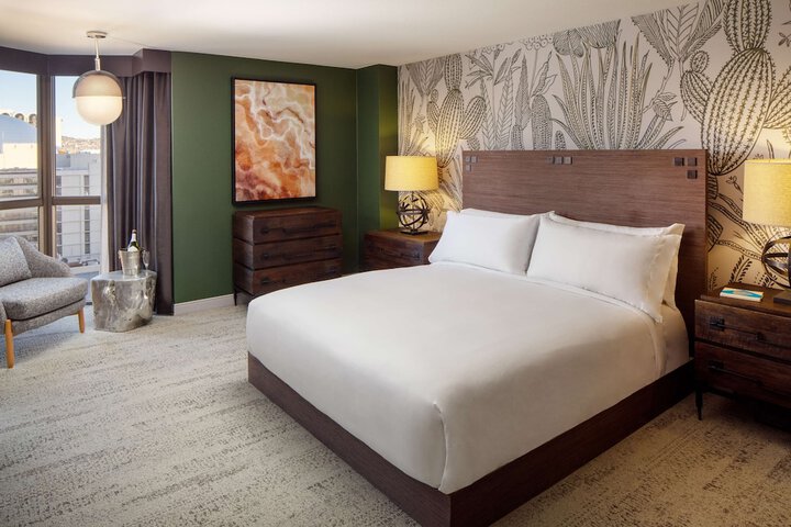 Whitney Peak Hotel Reno Tapestry Collection by Hilton