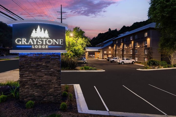Graystone Lodge an Ascend Collection Hotel