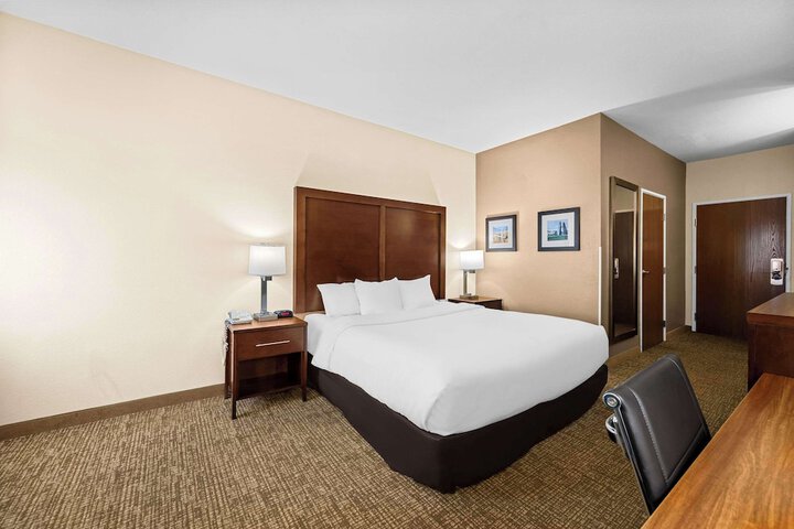 Room 60 of 72