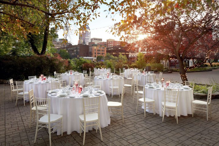 DoubleTree by Hilton Montreal