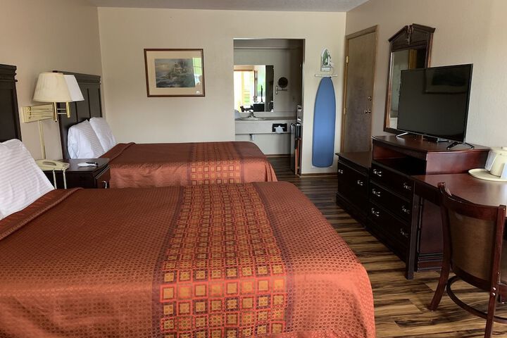 Room 18 of 21