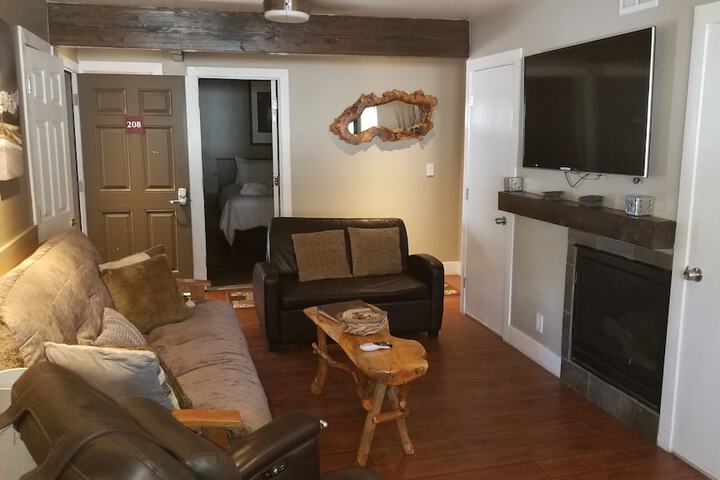 Room 78 of 245