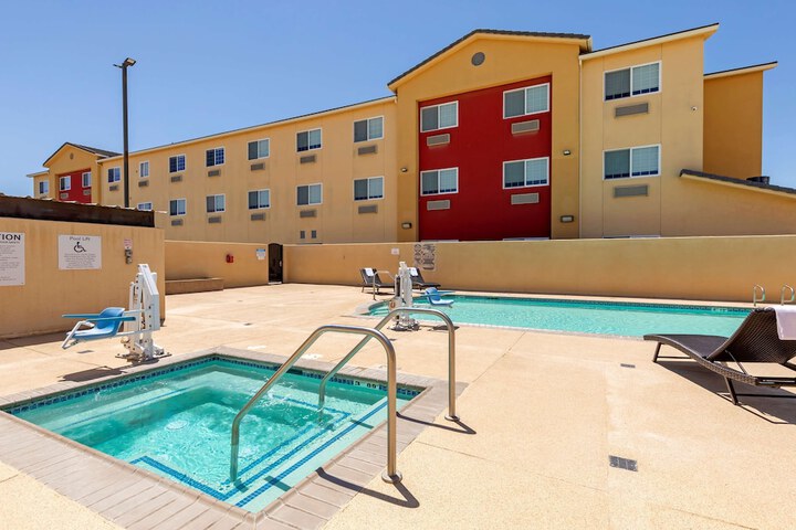 Pool 5 of 46