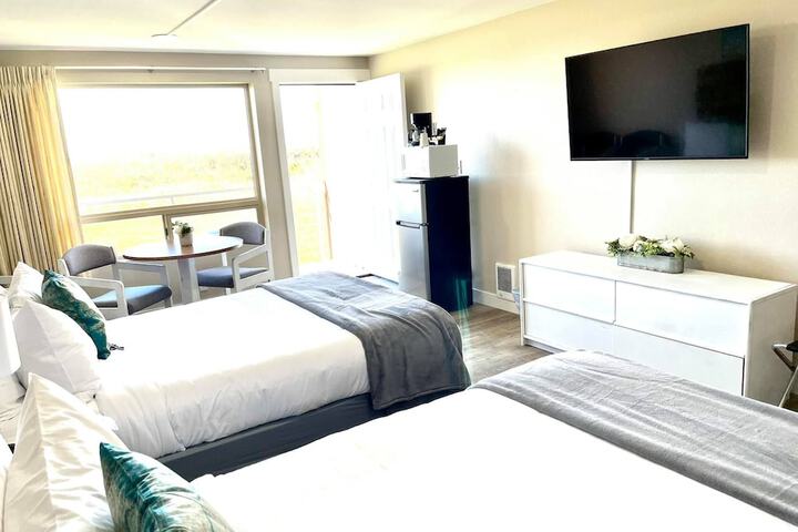 Room 143 of 144