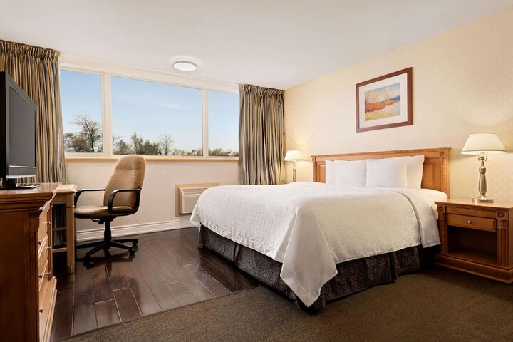 Room 7 of 29