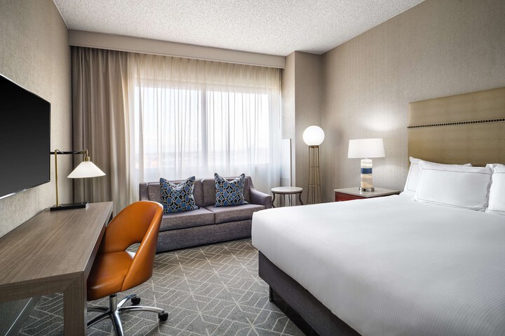 Room 42 of 127