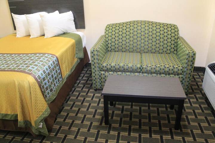 Room 16 of 20