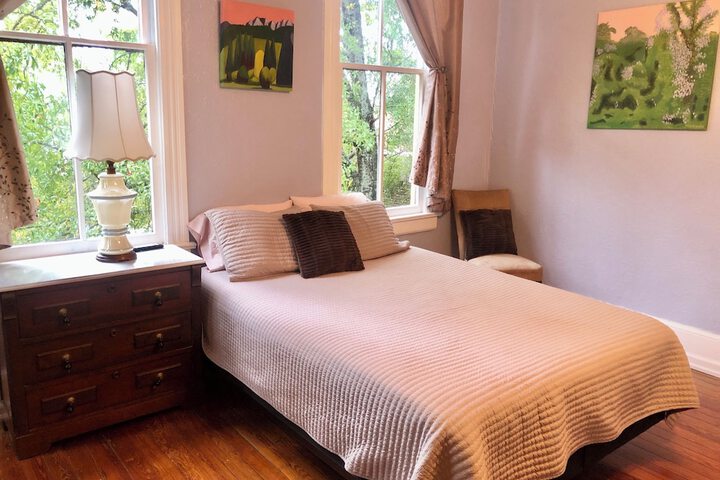 Room 47 of 91