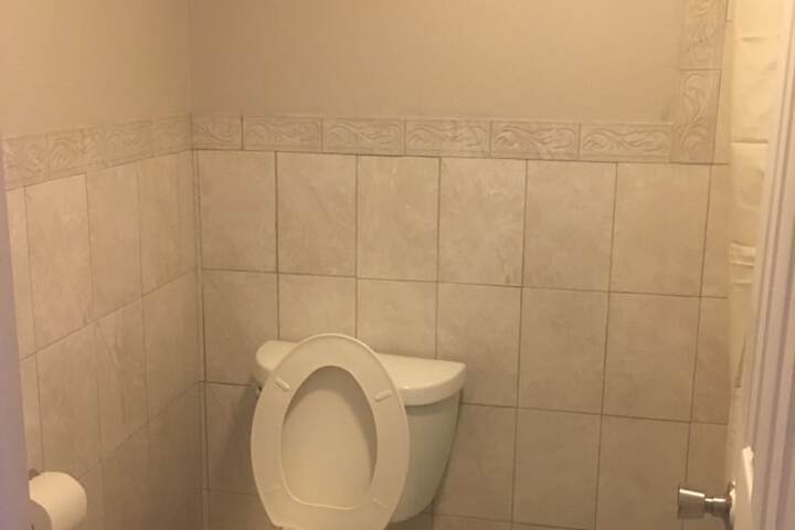 Room 20 of 34