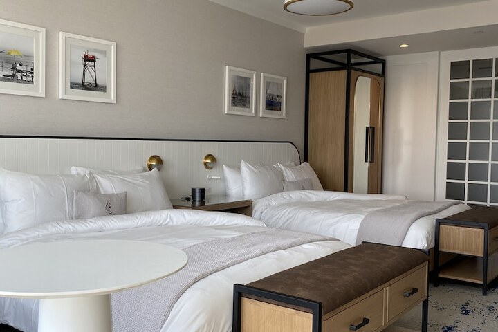 The Brenton Hotel