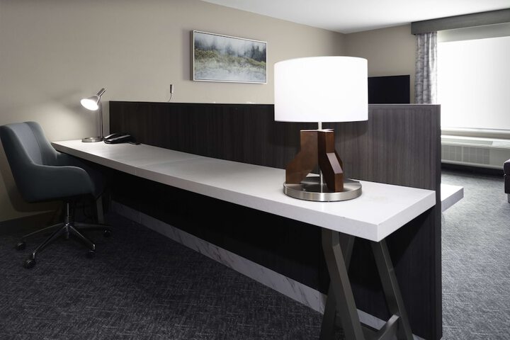 Room 21 of 46