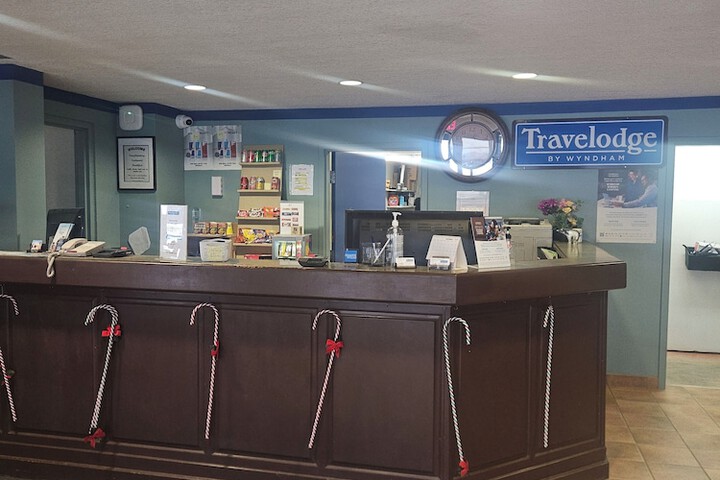 Travelodge by Wyndham Edson