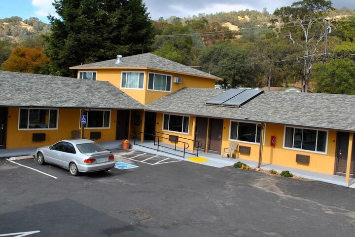 Hotel 3 of 40