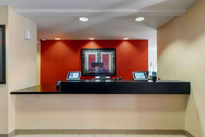 Extended Stay America Suites Chicago Gurnee