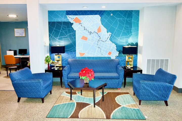 Hotel Interior 10 of 38