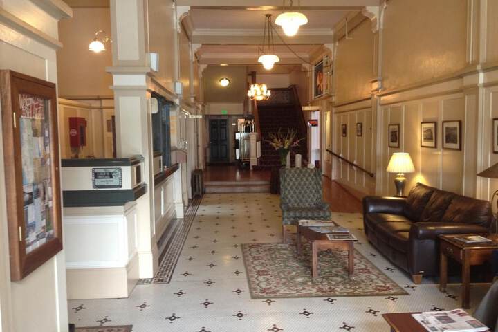 Hotel Interior 18 of 51