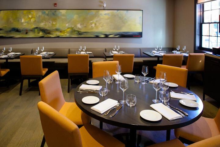 Dining 111 of 144