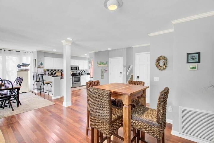 Racquet Club 35 by Wild Dunes in Resort Core