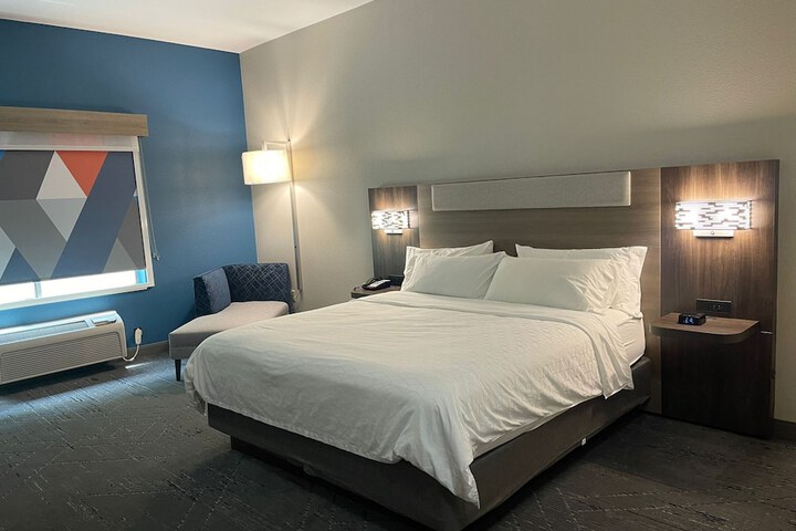 Holiday Inn Express Hotel & Suites RIPLEY by IHG