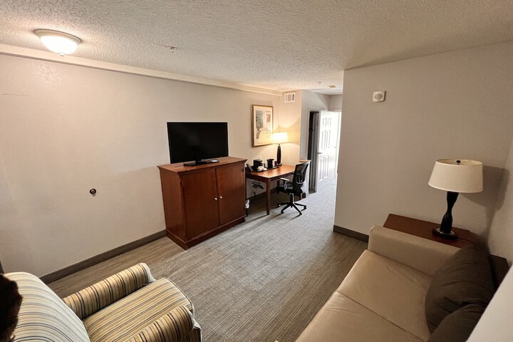 Room 31 of 33