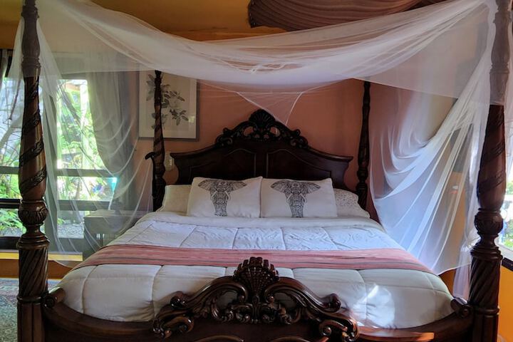 Room 28 of 56